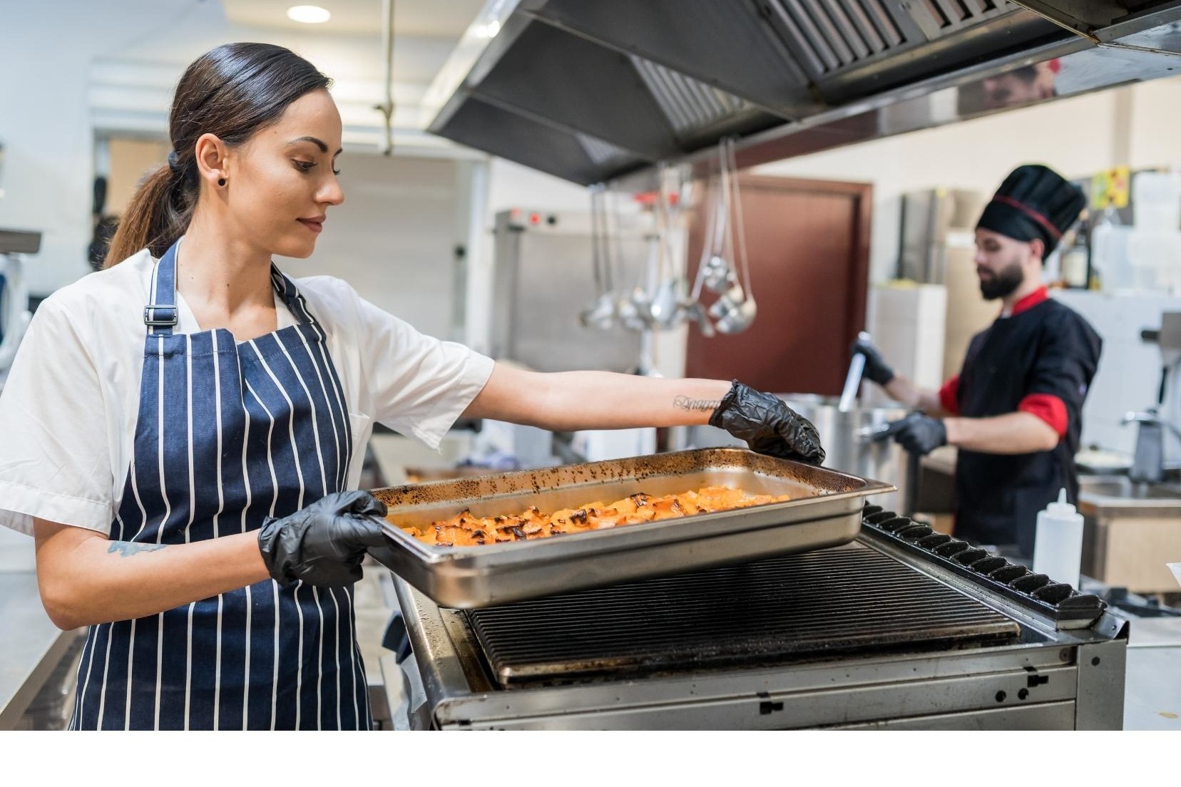 Food must travel long distances before arriving at your dinner table. Refrigerated shipping containers and storage facilities are critical for limiting bacteria growth in order to maintain farm-fresh quality, and by utilising IoT-based solutions, a food-safe environment can be maintained throughout the journey with minimal supervision.